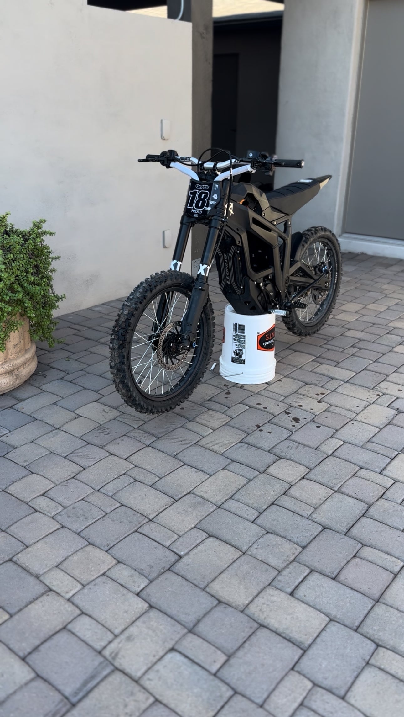 Titanium bolt kit for talaria mx5/4/3