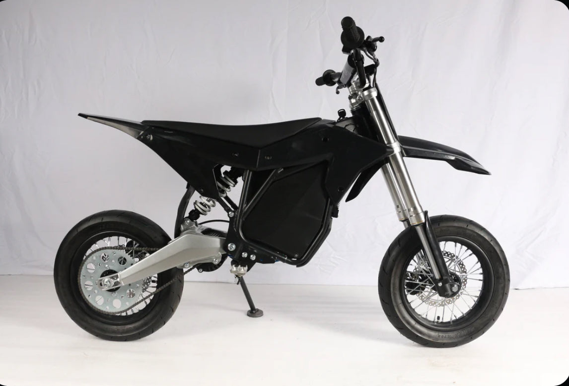 RTR plastics - Black